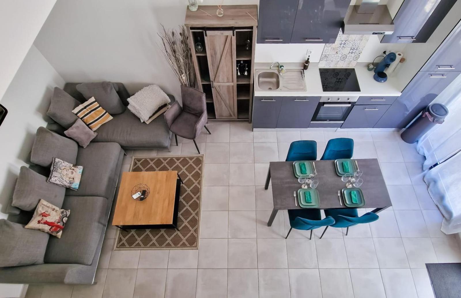Appartement Plein Centre Bernis Экстерьер фото